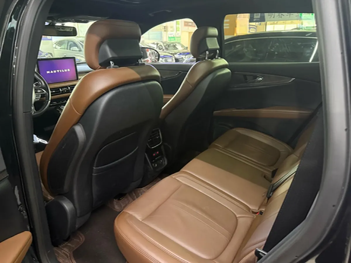 2021 Lincoln Nautilus 2.7T 322HP V6 8AT,autocango,china used car exporter,china ev exporter,chinese used car exporter,chinese used ev exporter