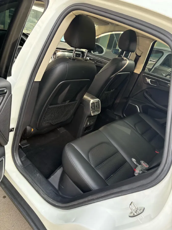 2017 Zotye SR9 2.0T 190HP L4 6DCT,autocango,china used car exporter,china ev exporter,chinese used car exporter,chinese used ev exporter