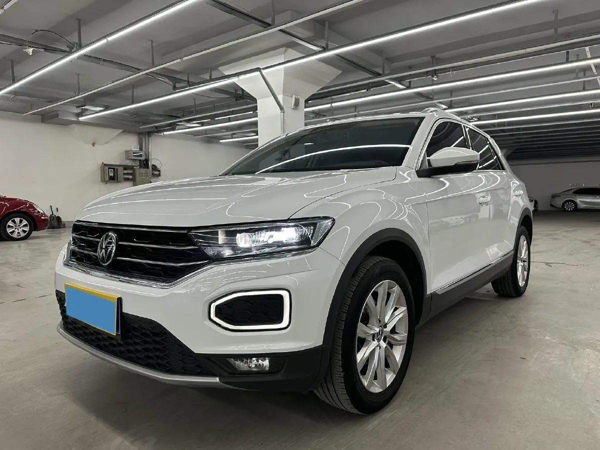2022 Volkswagen T-Roc 1.4T 150HP L4 7DCT,autocango,china used car exporter,china ev exporter,chinese used car exporter,chinese used ev exporter