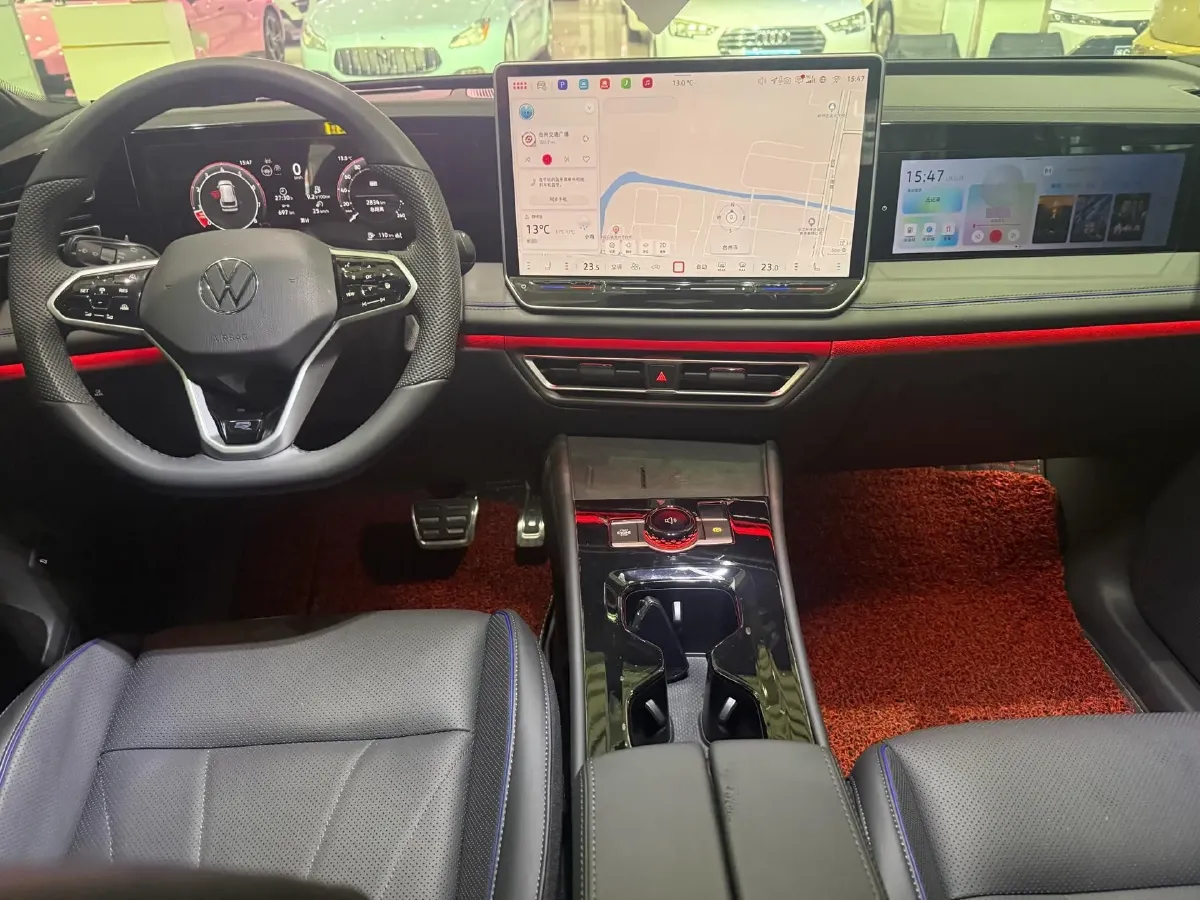 2026 Volkswagen Tiguan L 2.0T 220HP L4 7DCT,autocango,china used car exporter,china ev exporter,chinese used car exporter,chinese used ev exporter