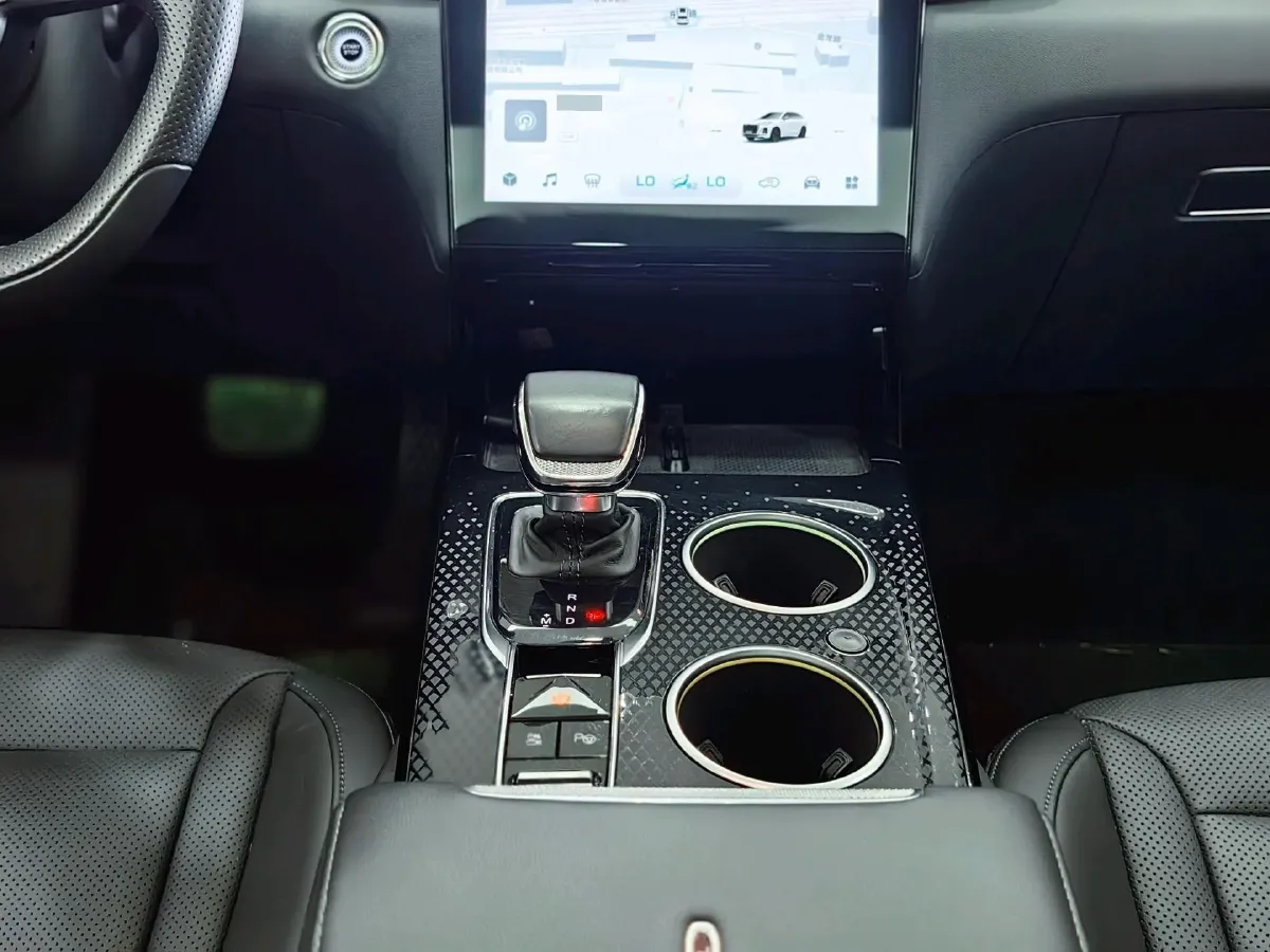 2023 HongQi HS3 1.5T 169HP L4 7DCT,autocango,china used car exporter,china ev exporter,chinese used car exporter,chinese used ev exporter