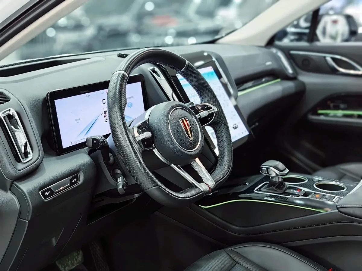 2023 HongQi HS3 1.5T 169HP L4 7DCT,autocango,china used car exporter,china ev exporter,chinese used car exporter,chinese used ev exporter