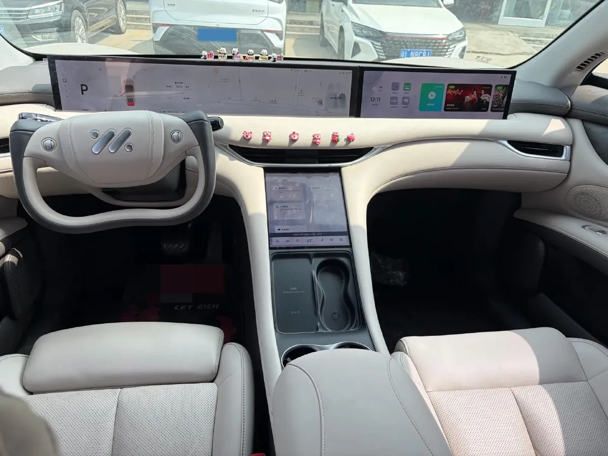 2023 IM LS6 BEV 71KWH,autocango,china used car exporter,china ev exporter,chinese used car exporter,chinese used ev exporter