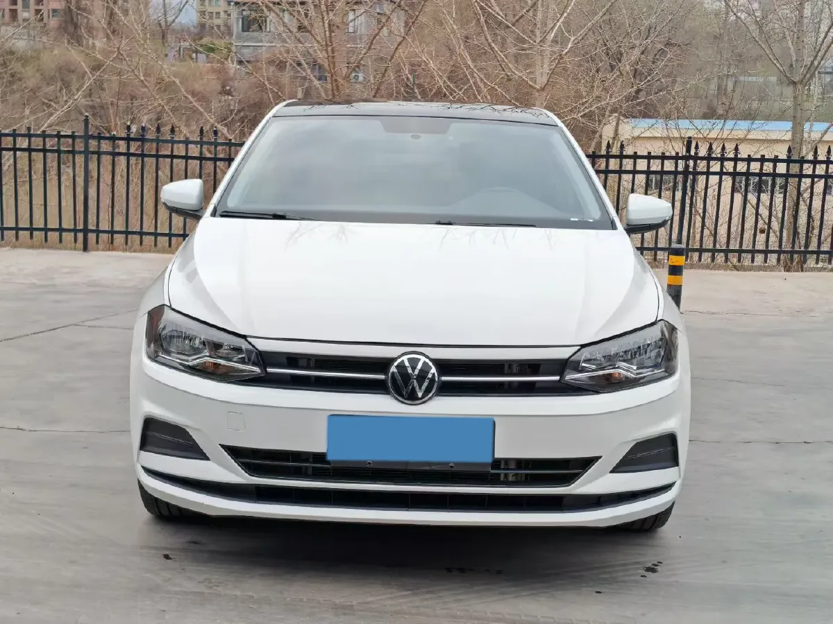 2023 Volkswagen Polo 1.5L 110HP L4 6AT,autocango,china used car exporter,china ev exporter,chinese used car exporter,chinese used ev exporter