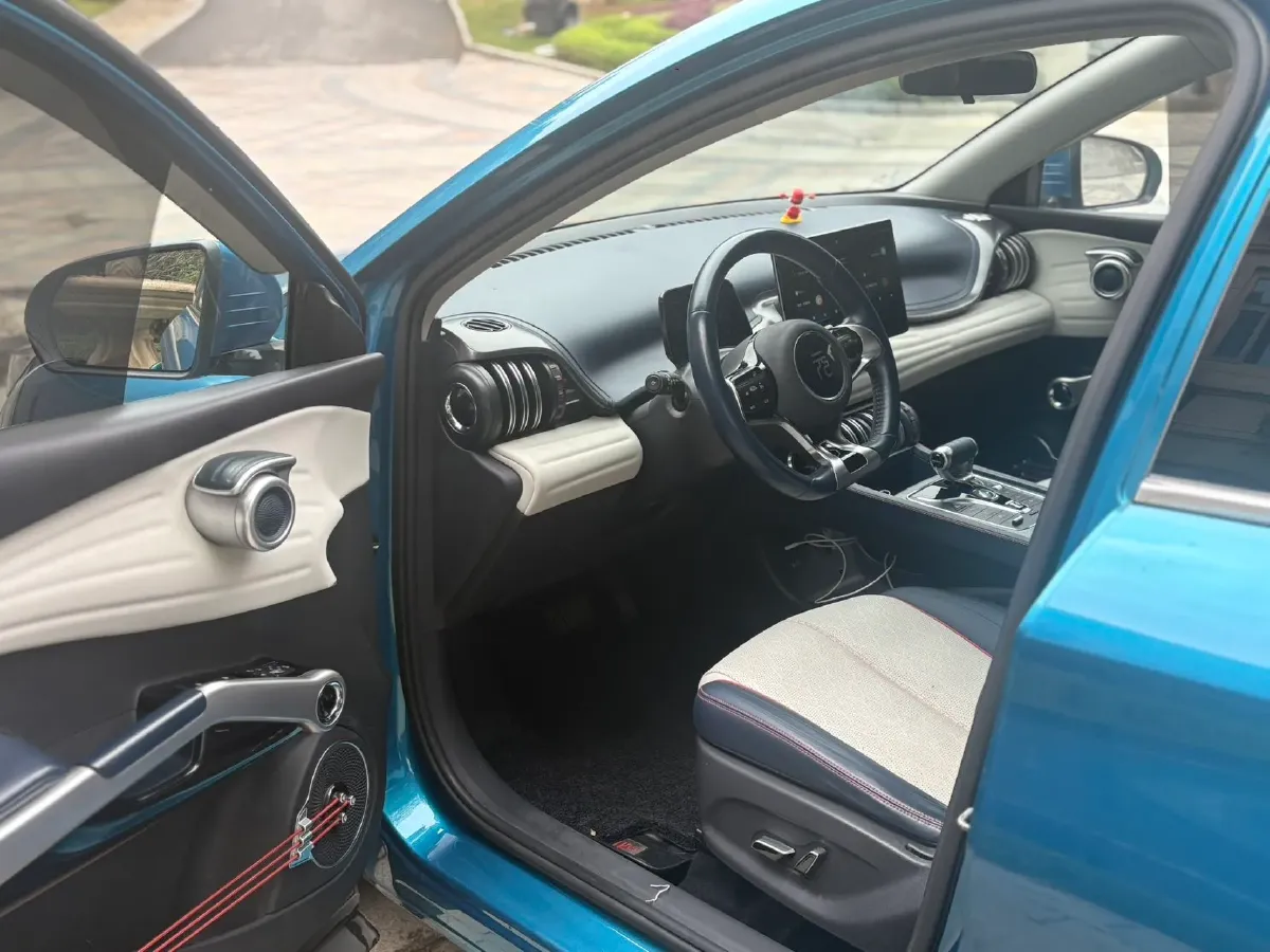 2022 Hycan Z03 BEV 64.23KWH,autocango,china used car exporter,china ev exporter,chinese used car exporter,chinese used ev exporter