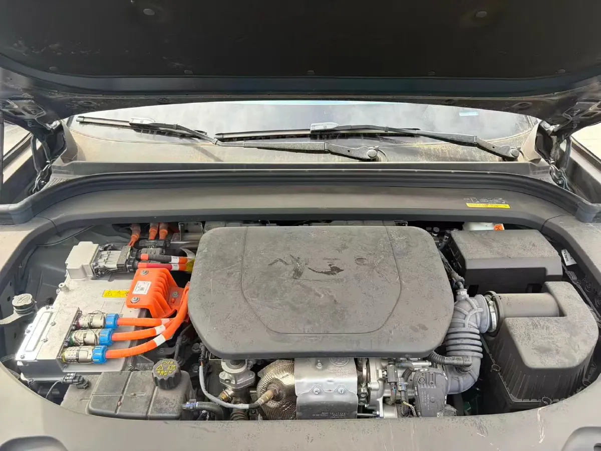 2024 AITO AITO M9 1.5T 152HP L4 REEV 42KWH,autocango,china used car exporter,china ev exporter,chinese used car exporter,chinese used ev exporter