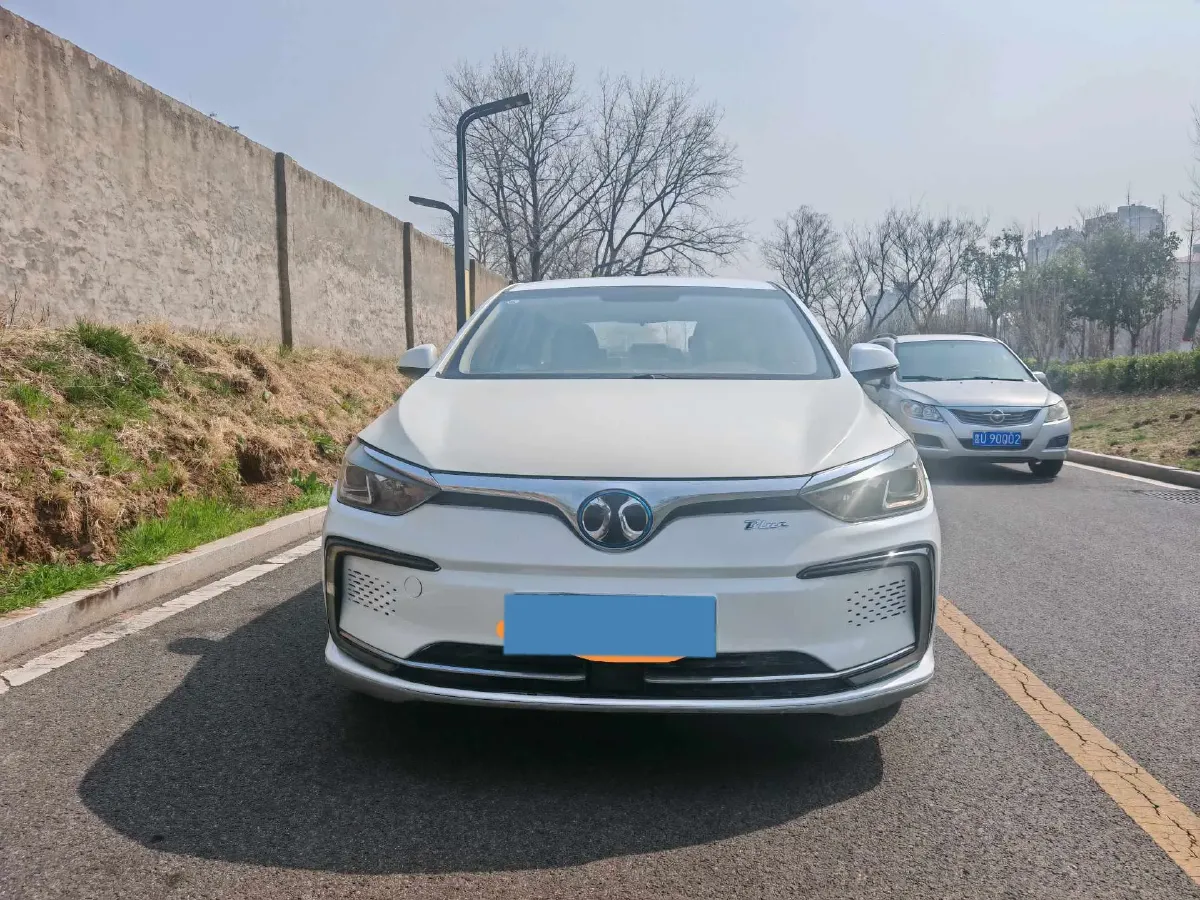 2018 BeiJing Auto EU5 BEV 53.66KWH,autocango,china used car exporter,china ev exporter,chinese used car exporter,chinese used ev exporter