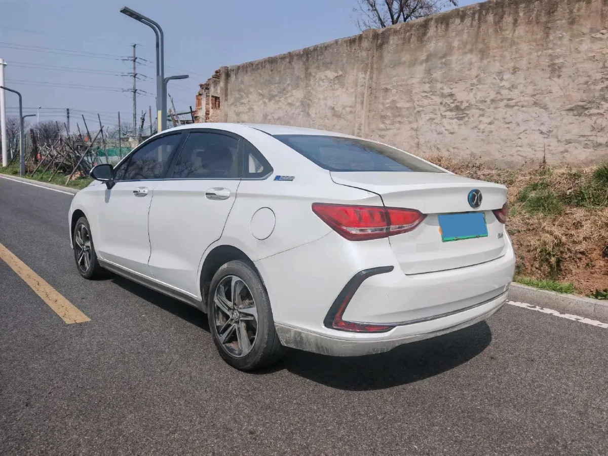 2018 BeiJing Auto EU5 BEV 53.66KWH,autocango,china used car exporter,china ev exporter,chinese used car exporter,chinese used ev exporter