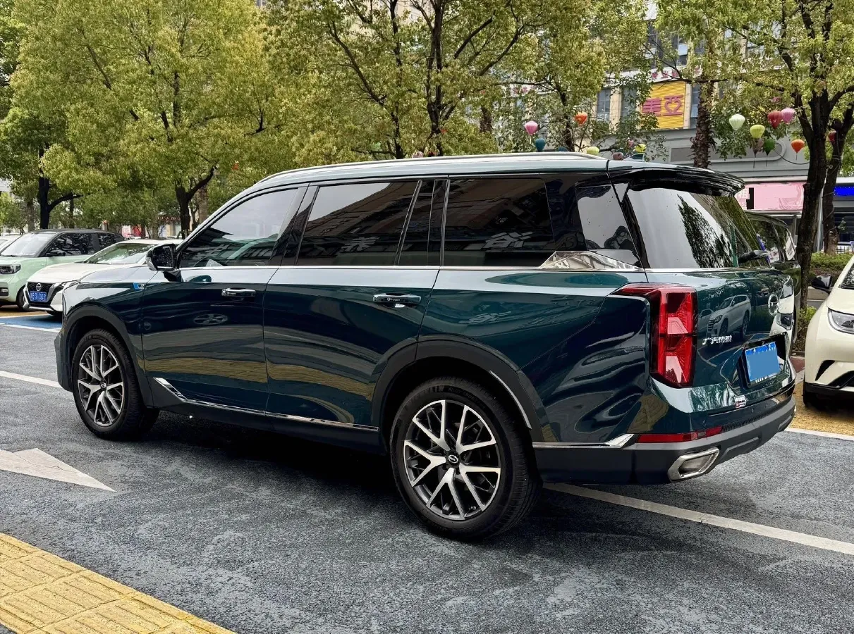 2022 GAC Trumpchi GS8 2.0T 252HP L4 8AT,autocango,china used car exporter,china ev exporter,chinese used car exporter,chinese used ev exporter