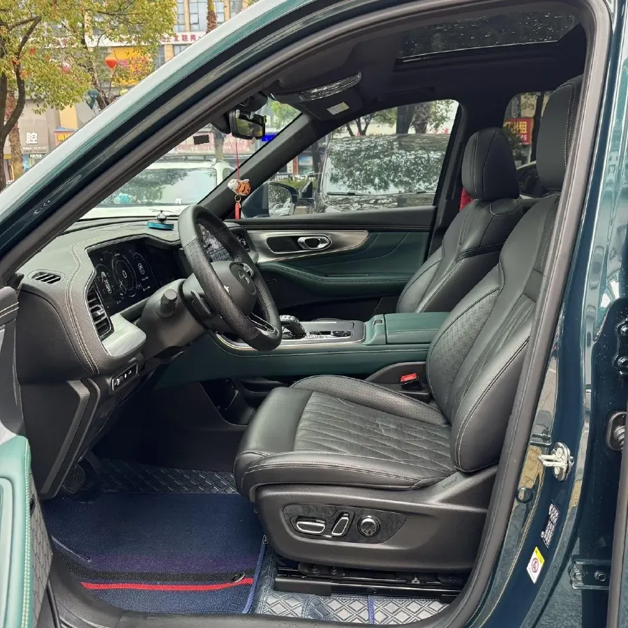 2022 GAC Trumpchi GS8 2.0T 252HP L4 8AT,autocango,china used car exporter,china ev exporter,chinese used car exporter,chinese used ev exporter