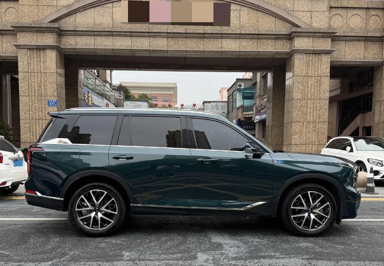 2022 GAC Trumpchi GS8 2.0T 252HP L4 8AT,autocango,china used car exporter,china ev exporter,chinese used car exporter,chinese used ev exporter