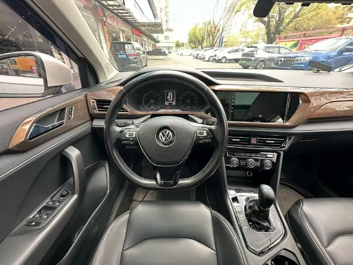 2020 Volkswagen Tharu 1.4T 150HP L4 7DCT,autocango,china used car exporter,china ev exporter,chinese used car exporter,chinese used ev exporter