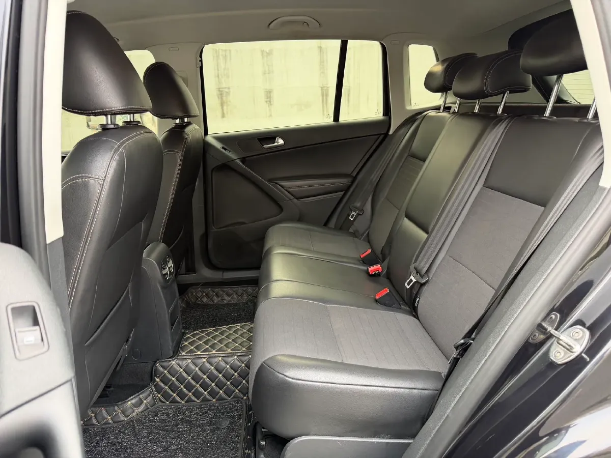 2017 MAXUS T60 2.0T 224HP L4 6AT,autocango,china used car exporter,china ev exporter,chinese used car exporter,chinese used ev exporter