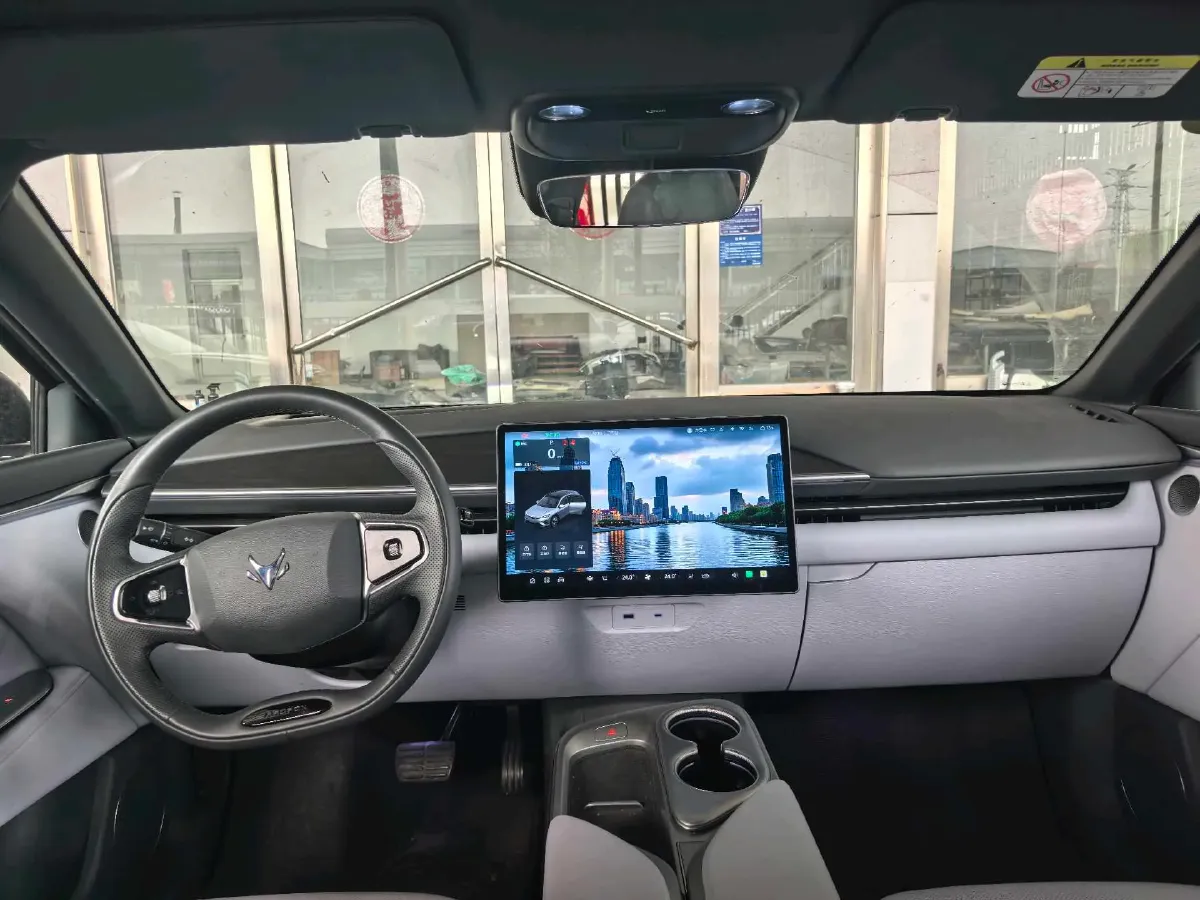 2024 HongQi H5 2.0T 224HP L4 8AT,autocango,china used car exporter,china ev exporter,chinese used car exporter,chinese used ev exporter