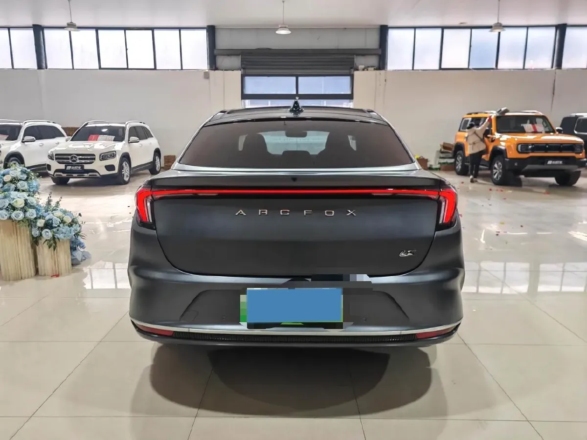 2022 ARCFOX αS BEV 74.5KWH,autocango,china used car exporter,china ev exporter,chinese used car exporter,chinese used ev exporter