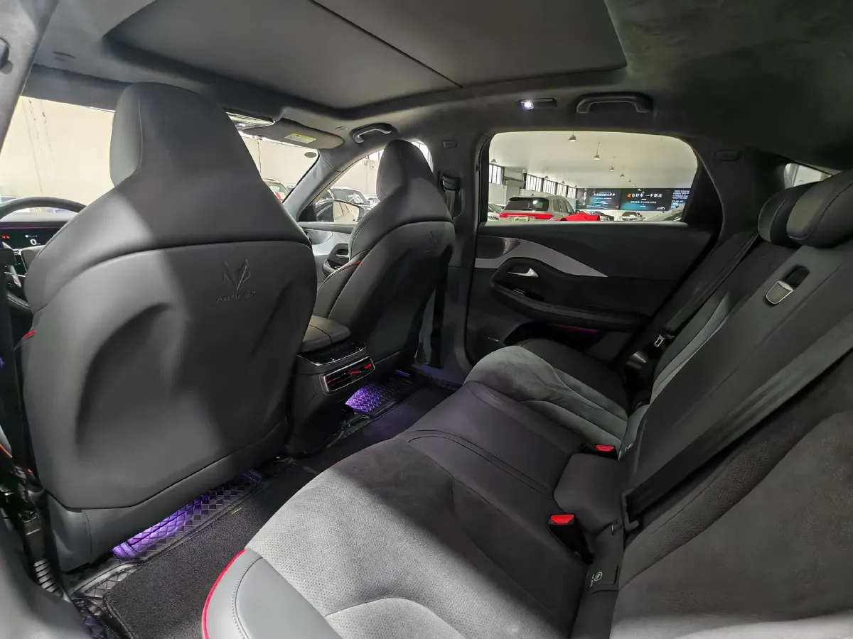 2022 ARCFOX αS BEV 74.5KWH,autocango,china used car exporter,china ev exporter,chinese used car exporter,chinese used ev exporter