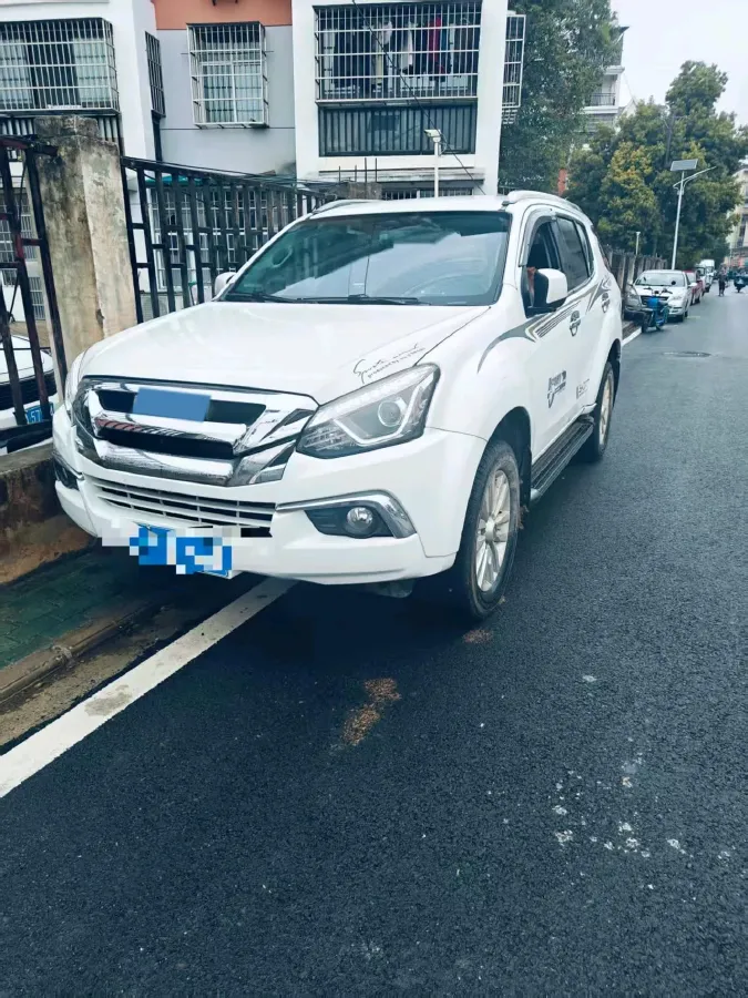 2018 Isuzu Mu-X 1.9T 163HP L4 6AT,autocango,china used car exporter,china ev exporter,chinese used car exporter,chinese used ev exporter