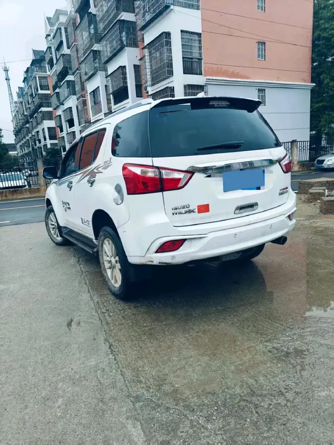 2018 Isuzu Mu-X 1.9T 163HP L4 6AT,autocango,china used car exporter,china ev exporter,chinese used car exporter,chinese used ev exporter