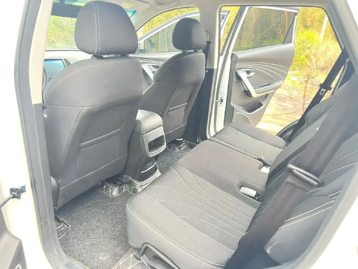 2019 Jetour X70 1.5T 156HP L4 6DCT,autocango,china used car exporter,china ev exporter,chinese used car exporter,chinese used ev exporter