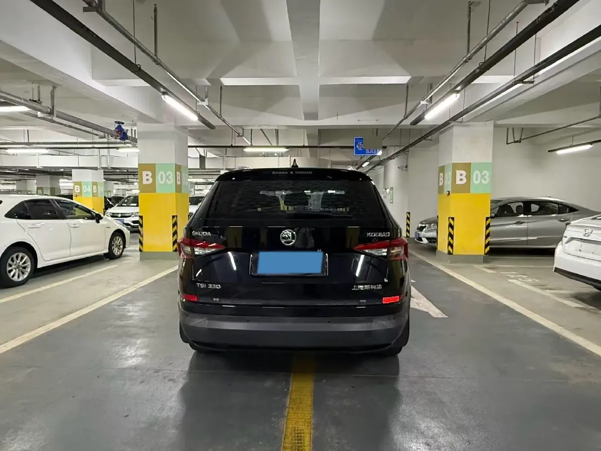 2018 Skoda Kodiak 2.0T 186HP L4 7DCT,autocango,china used car exporter,china ev exporter,chinese used car exporter,chinese used ev exporter