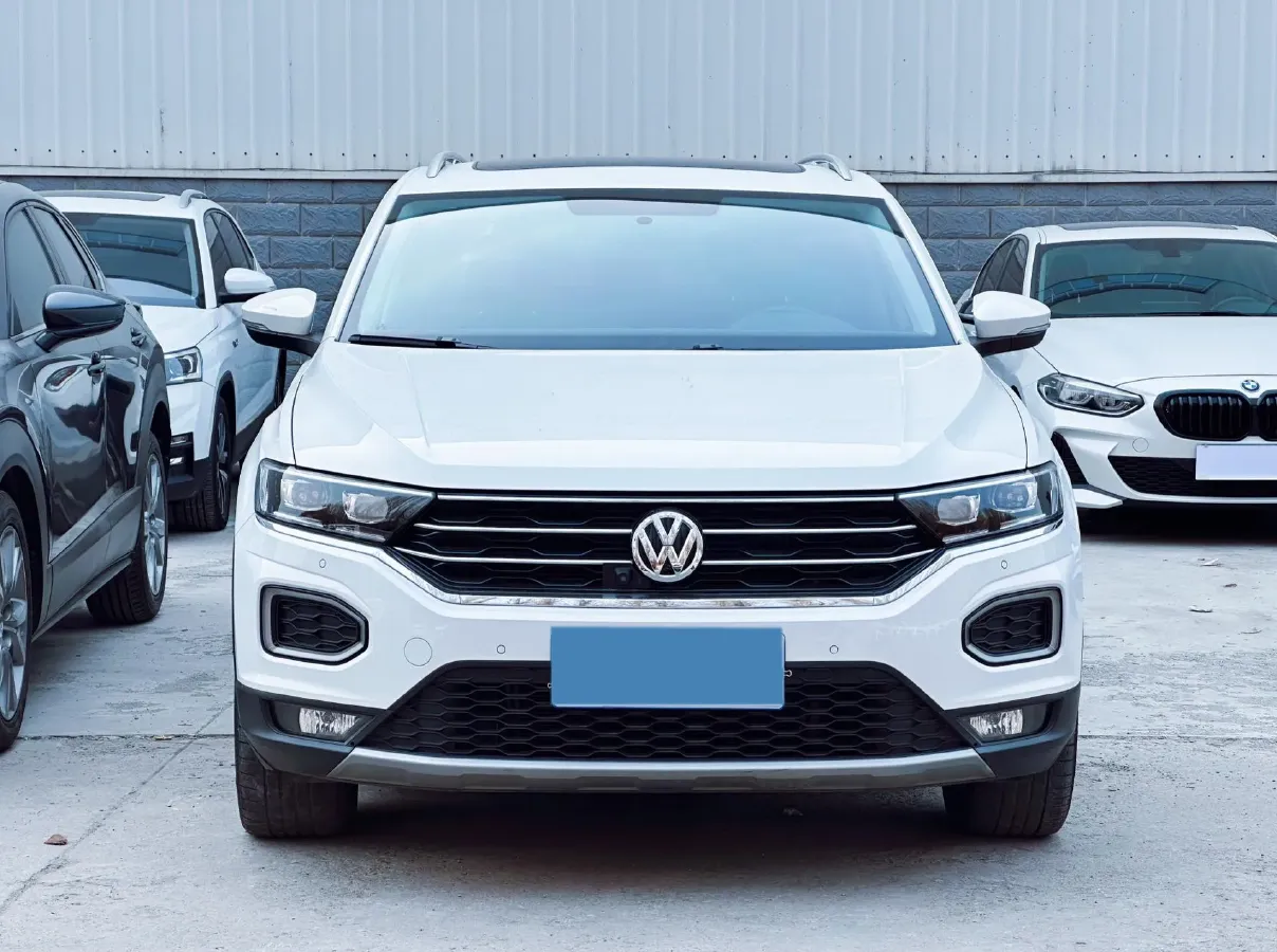 2021 Volkswagen T-Roc 1.4T 150HP L4 7DCT,autocango,china used car exporter,china ev exporter,chinese used car exporter,chinese used ev exporter