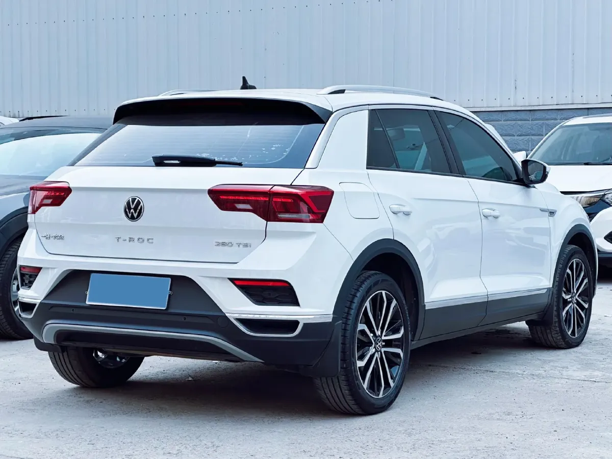 2021 Volkswagen T-Roc 1.4T 150HP L4 7DCT,autocango,china used car exporter,china ev exporter,chinese used car exporter,chinese used ev exporter