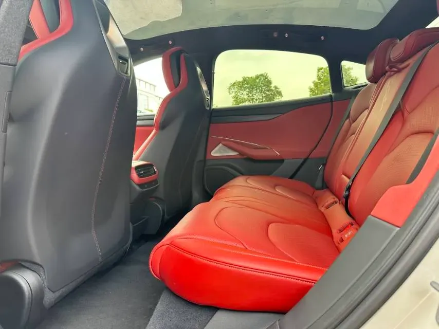 2024 MI SU7 BEV 94.3KWH,autocango,china used car exporter,china ev exporter,chinese used car exporter,chinese used ev exporter