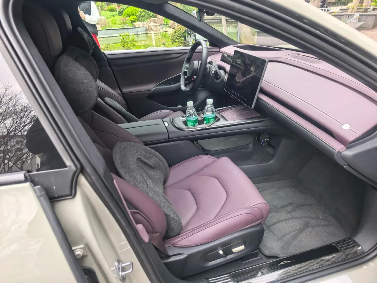 2024 MI SU7 BEV 101KWH,autocango,china used car exporter,china ev exporter,chinese used car exporter,chinese used ev exporter