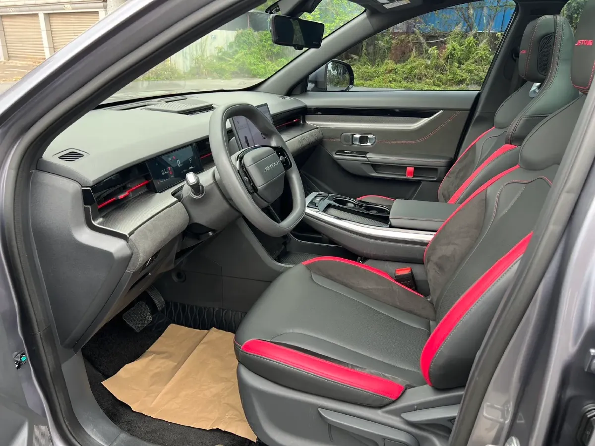 2022 Jetour DASHING 1.6T 197HP L4 7DCT,autocango,china used car exporter,china ev exporter,chinese used car exporter,chinese used ev exporter