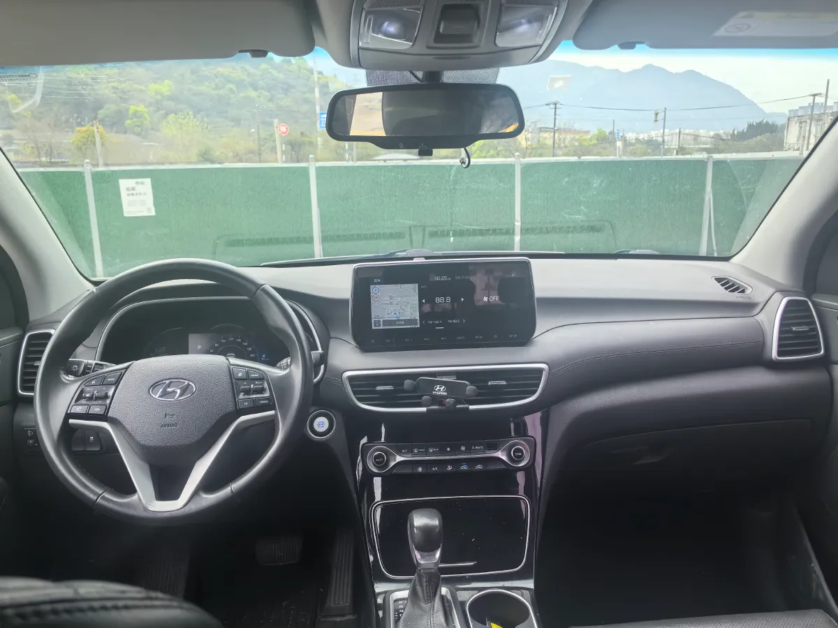 2019 Hyundai Tucson 1.6T 177HP L4 7DCT,autocango,china used car exporter,china ev exporter,chinese used car exporter,chinese used ev exporter
