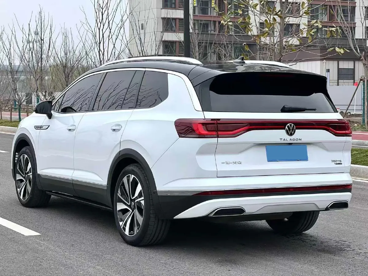 2022 Volkswagen Talagon 2.0T 220HP L4 7DCT,autocango,china used car exporter,china ev exporter,chinese used car exporter,chinese used ev exporter