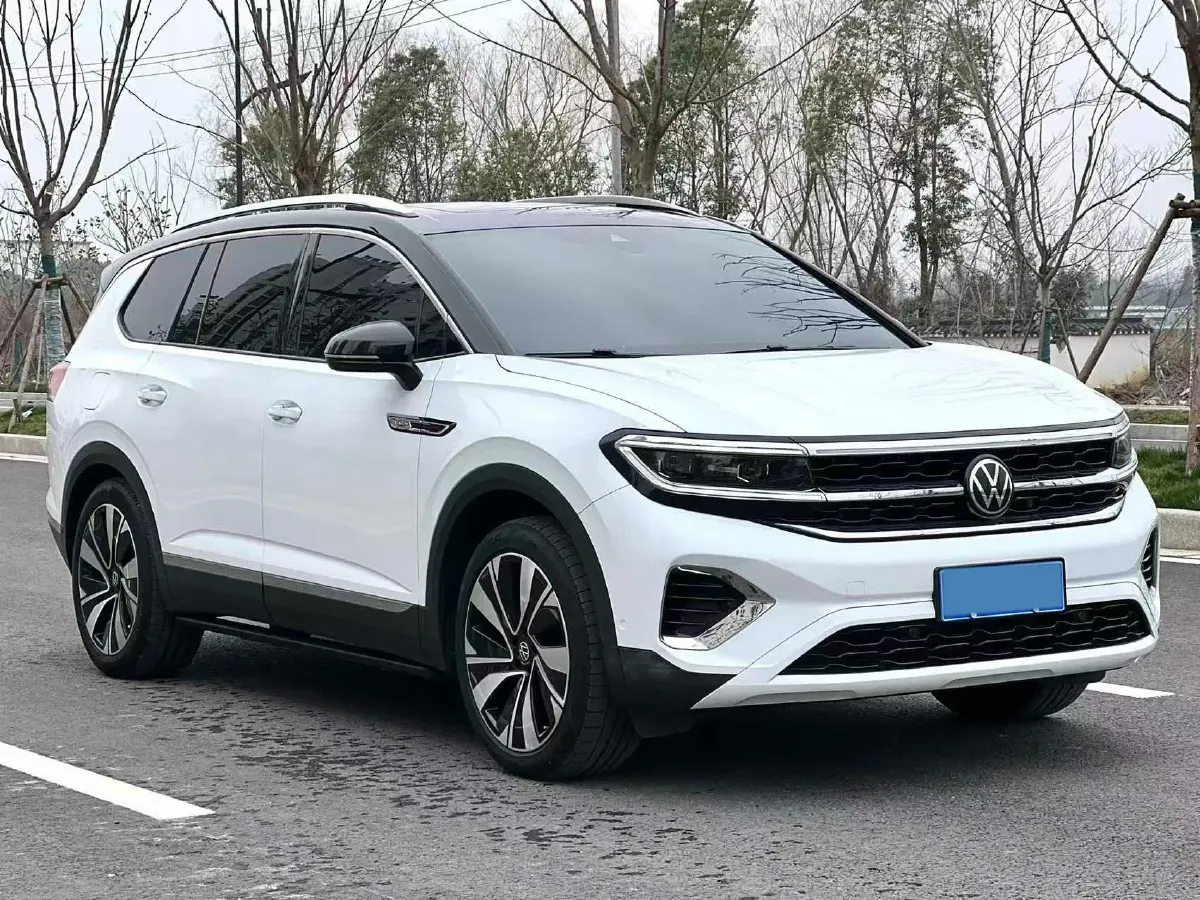 2022 Volkswagen Talagon 2.0T 220HP L4 7DCT,autocango,china used car exporter,china ev exporter,chinese used car exporter,chinese used ev exporter