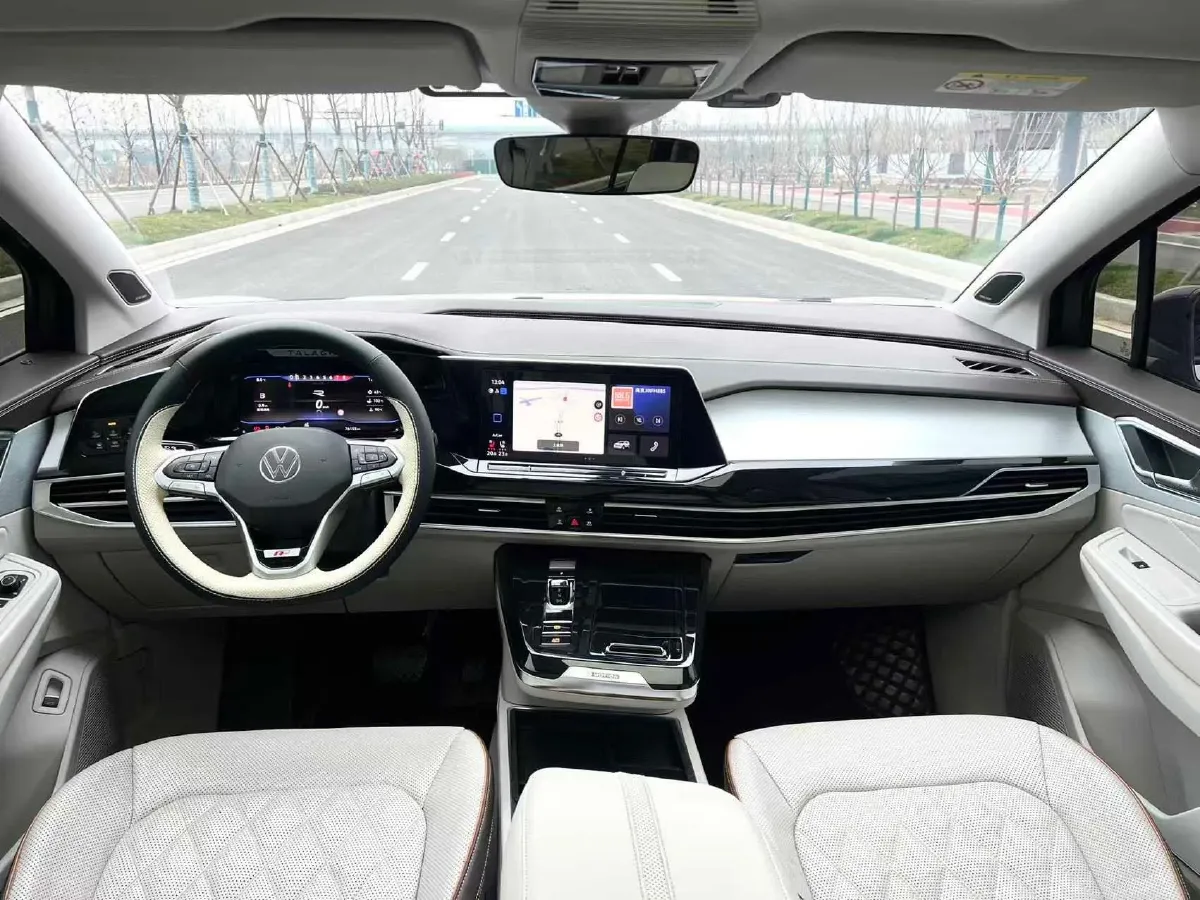 2022 Volkswagen Talagon 2.0T 220HP L4 7DCT,autocango,china used car exporter,china ev exporter,chinese used car exporter,chinese used ev exporter