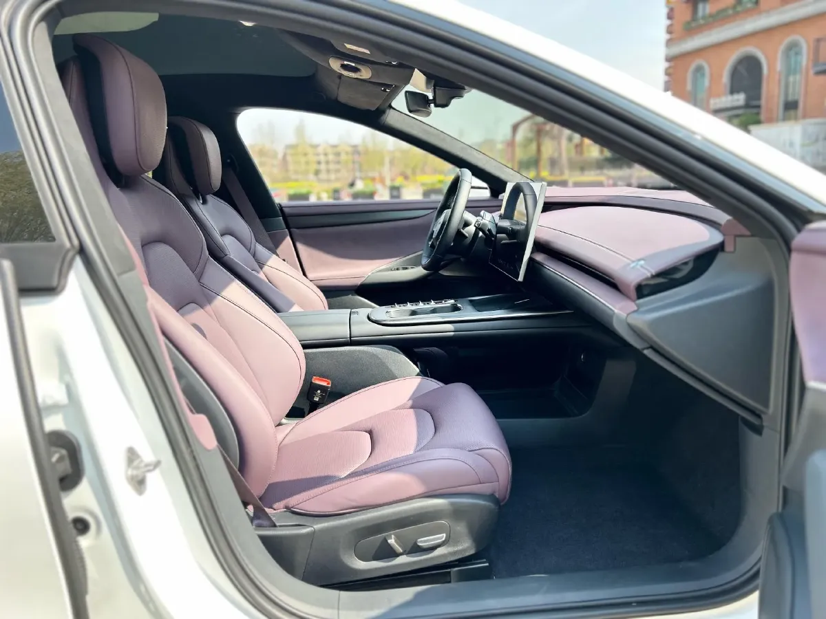 2024 MI SU7 BEV 101KWH,autocango,china used car exporter,china ev exporter,chinese used car exporter,chinese used ev exporter