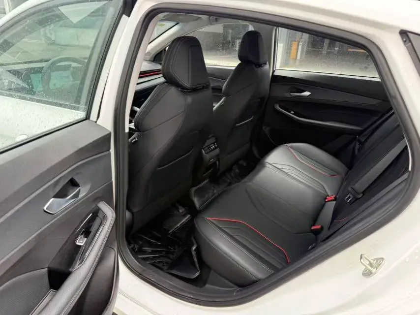 2024 Geely Binray 1.5T 181HP L4 7DCT,autocango,china used car exporter,china ev exporter,chinese used car exporter,chinese used ev exporter