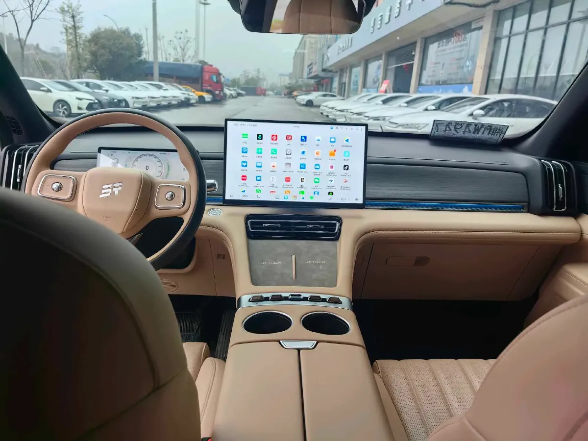 2025 Jetour X70 PLUS C-DM 1.5T 156HP L4 2DHT PHEV,autocango,china used car exporter,china ev exporter,chinese used car exporter,chinese used ev exporter