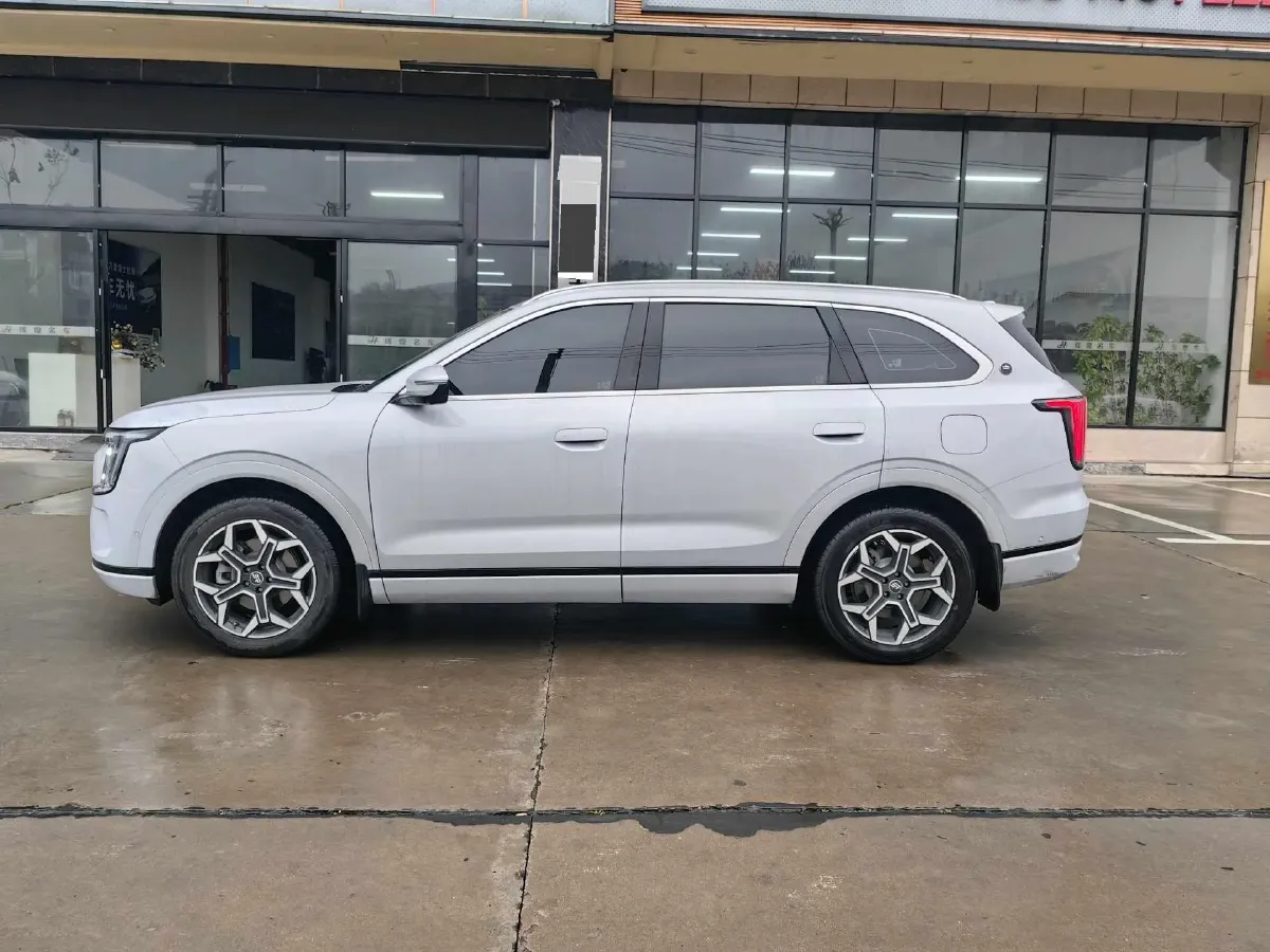 2025 Jetour X70 PLUS C-DM 1.5T 156HP L4 2DHT PHEV,autocango,china used car exporter,china ev exporter,chinese used car exporter,chinese used ev exporter