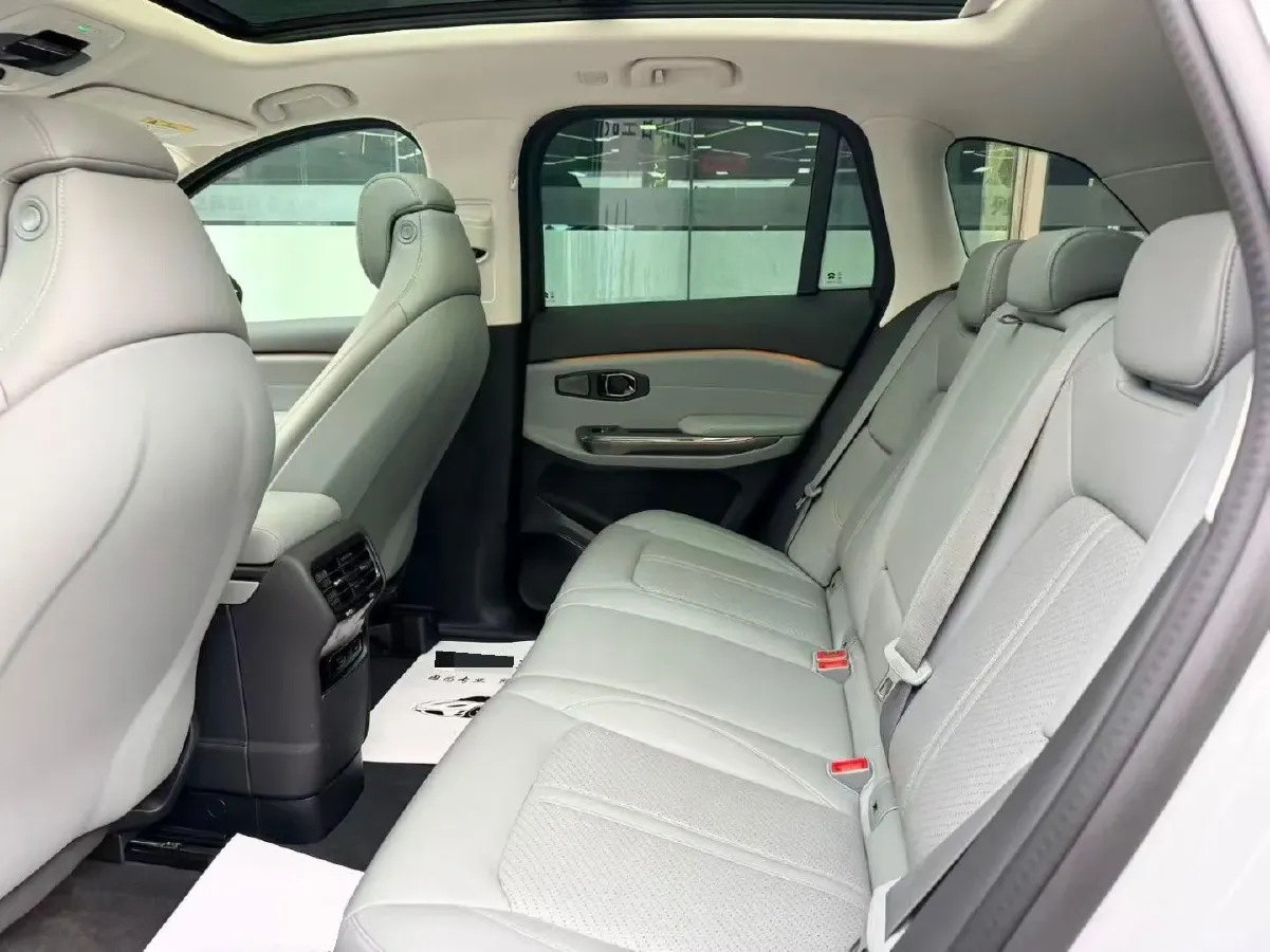 2020 NIO ES6 BEV 84KWH,autocango,china used car exporter,china ev exporter,chinese used car exporter,chinese used ev exporter