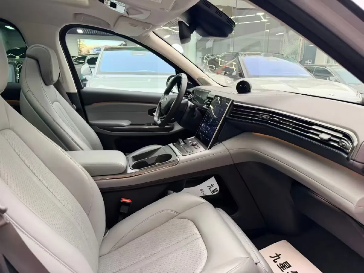 2020 NIO ES6 BEV 84KWH,autocango,china used car exporter,china ev exporter,chinese used car exporter,chinese used ev exporter