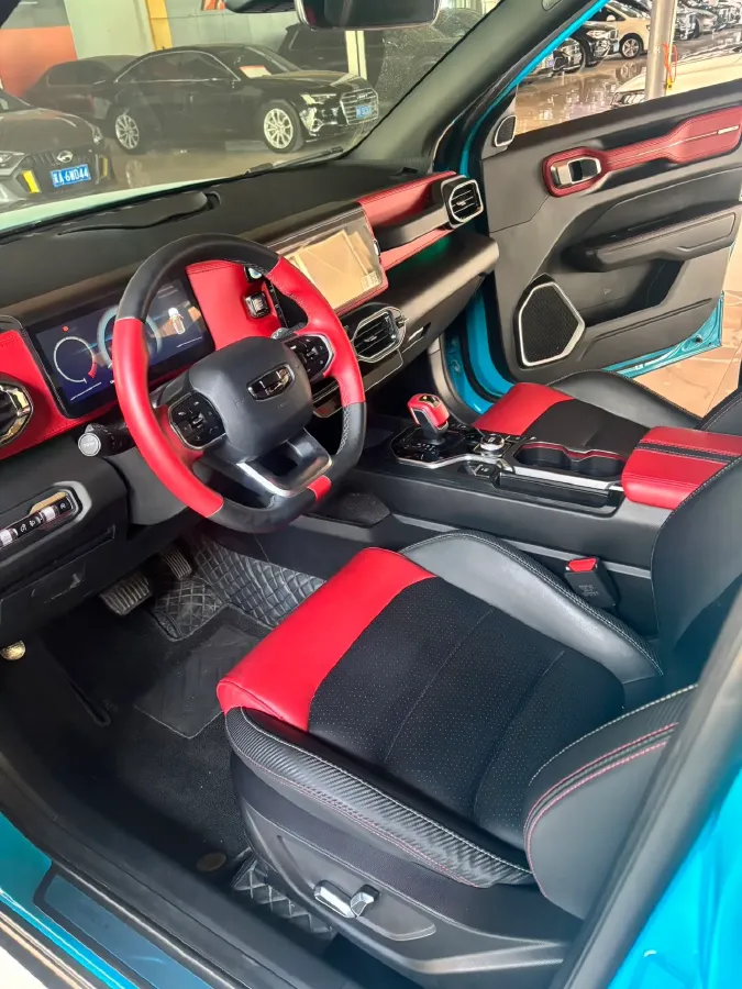 2020 Geely ICON 1.5T 177HP L3 7DCT,autocango,china used car exporter,china ev exporter,chinese used car exporter,chinese used ev exporter