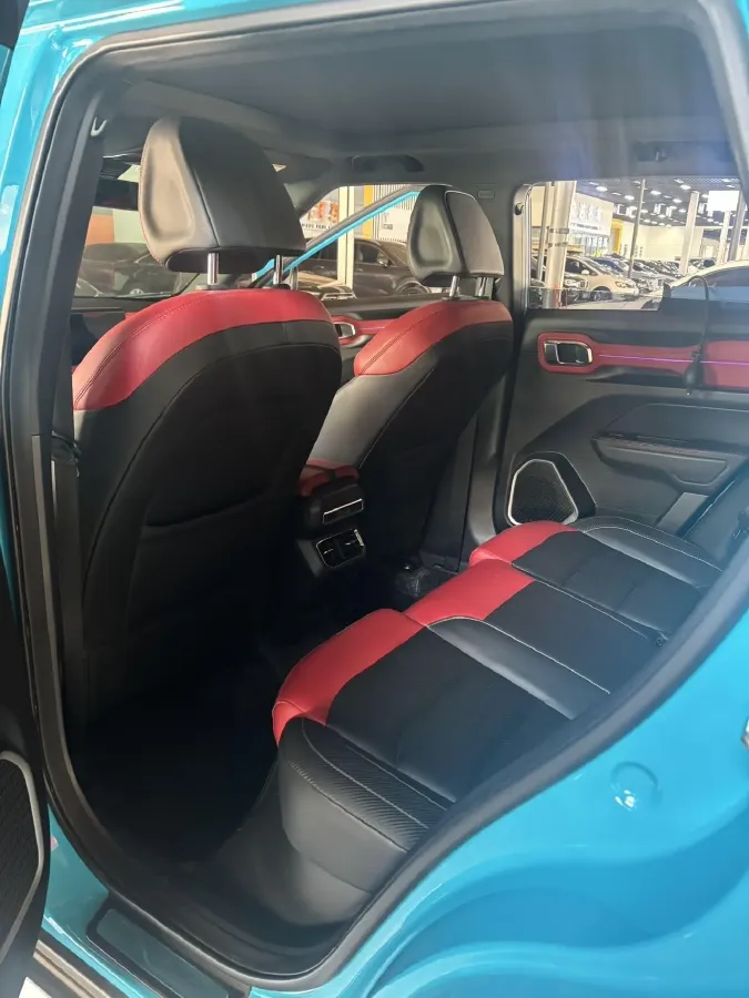 2020 Geely ICON 1.5T 177HP L3 7DCT,autocango,china used car exporter,china ev exporter,chinese used car exporter,chinese used ev exporter