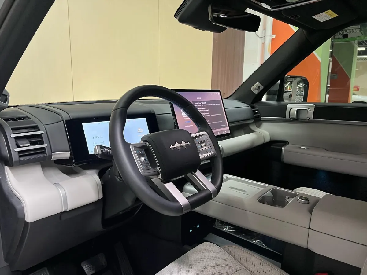 2025 FangChengBao Tai 7 1.5T 156HP L4 E-CVT PHEV,autocango,china used car exporter,china ev exporter,chinese used car exporter,chinese used ev exporter