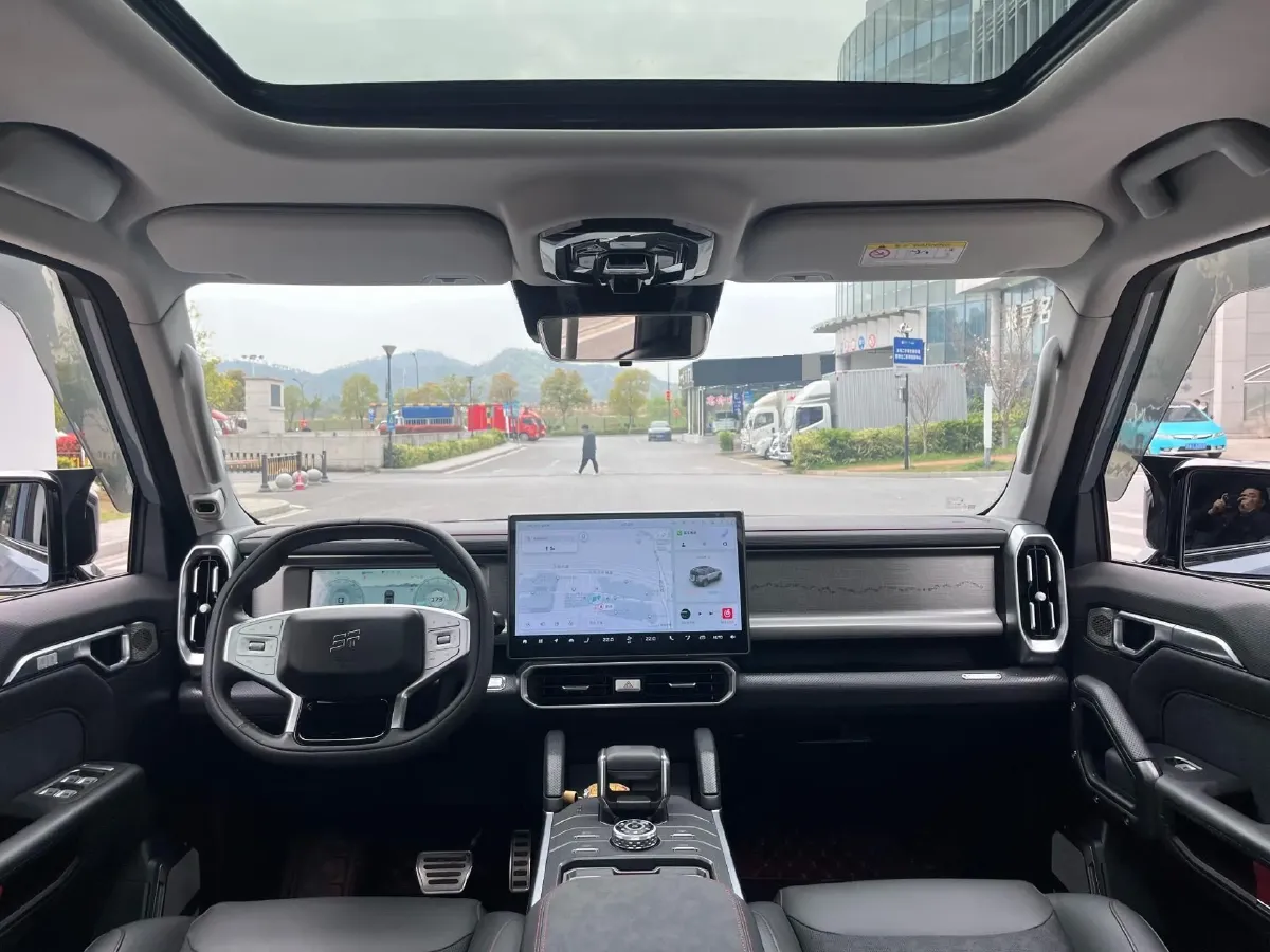 2023 Jetour Traveller 2.0T 254HP L4 8AT,autocango,china used car exporter,china ev exporter,chinese used car exporter,chinese used ev exporter