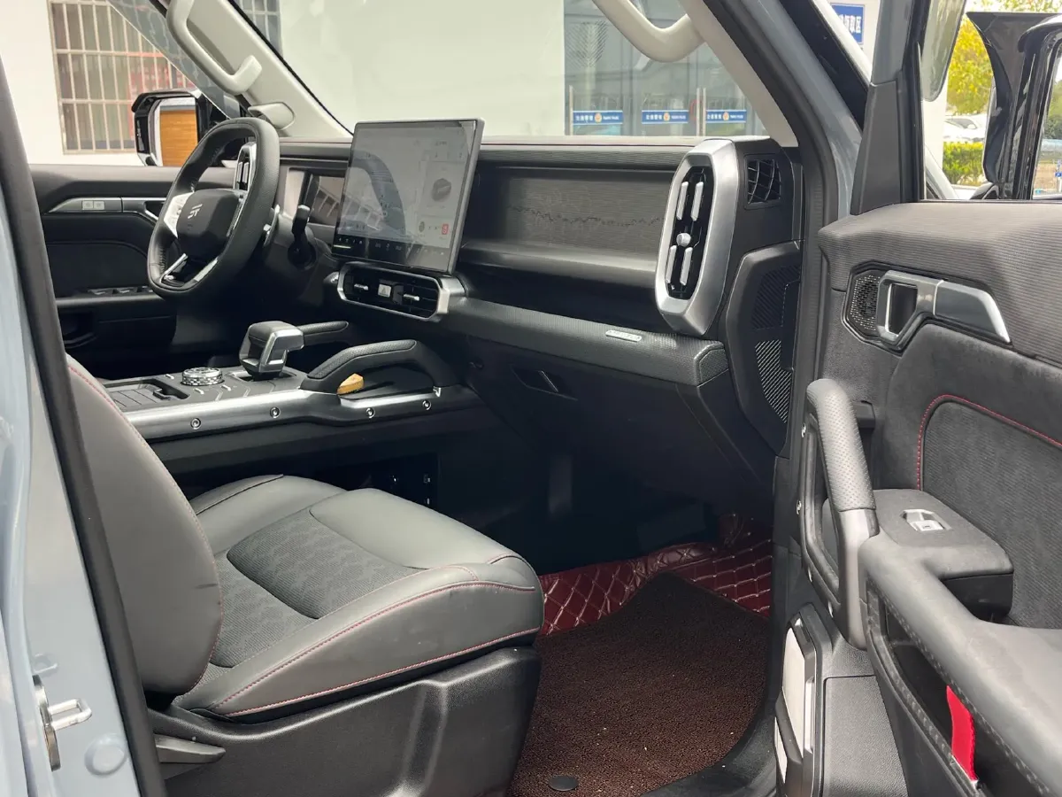 2023 Jetour Traveller 2.0T 254HP L4 8AT,autocango,china used car exporter,china ev exporter,chinese used car exporter,chinese used ev exporter