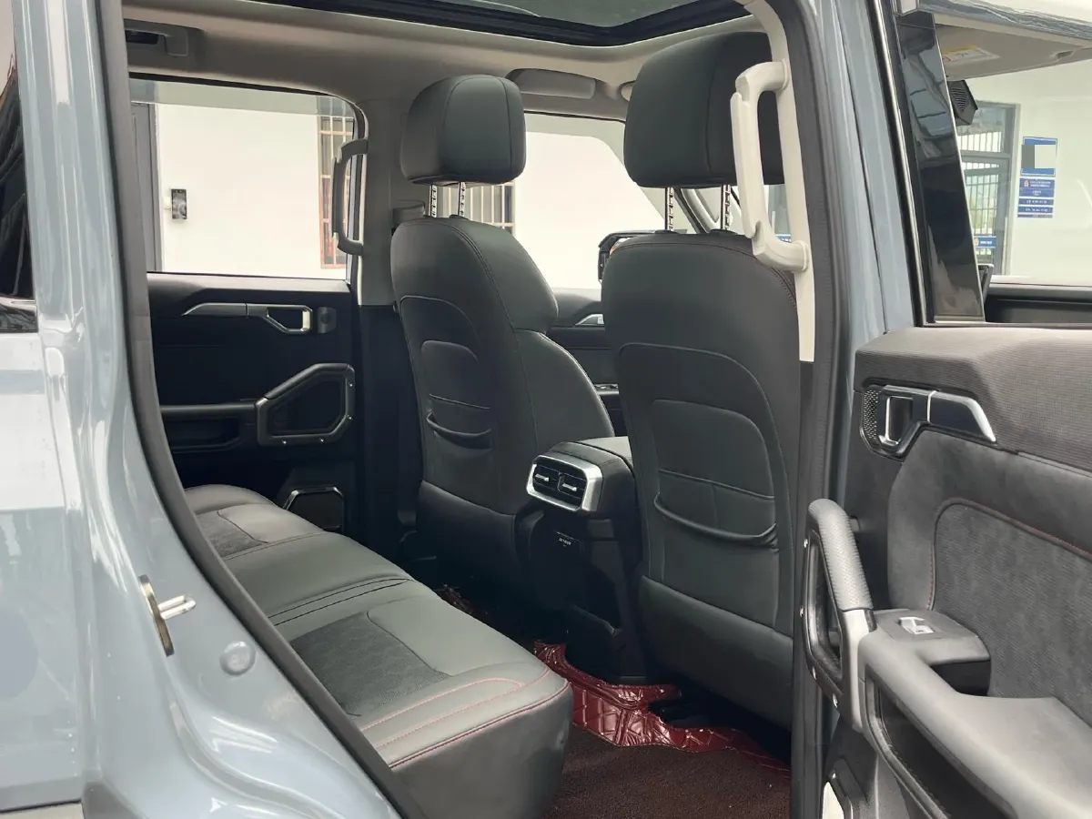 2023 Jetour Traveller 2.0T 254HP L4 8AT,autocango,china used car exporter,china ev exporter,chinese used car exporter,chinese used ev exporter