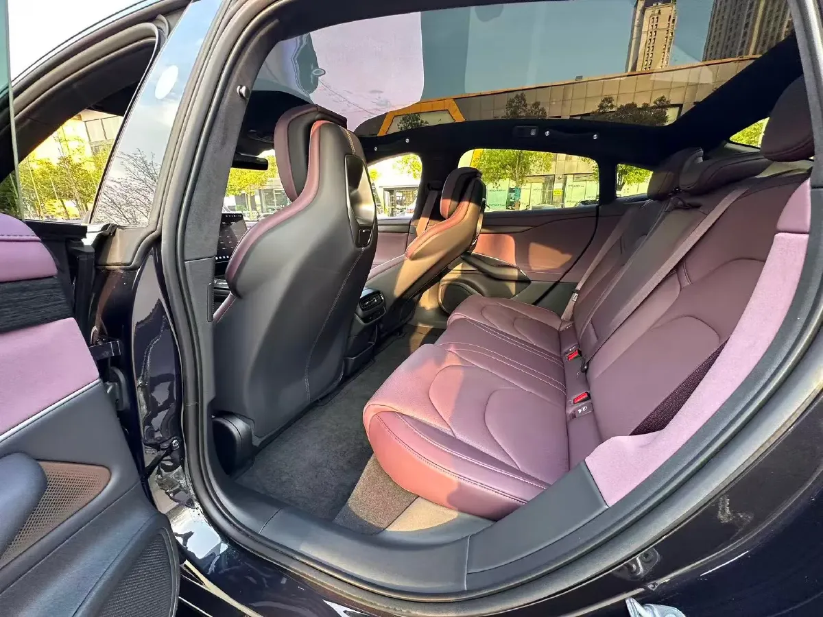 2024 MI SU7 BEV 101KWH,autocango,china used car exporter,china ev exporter,chinese used car exporter,chinese used ev exporter