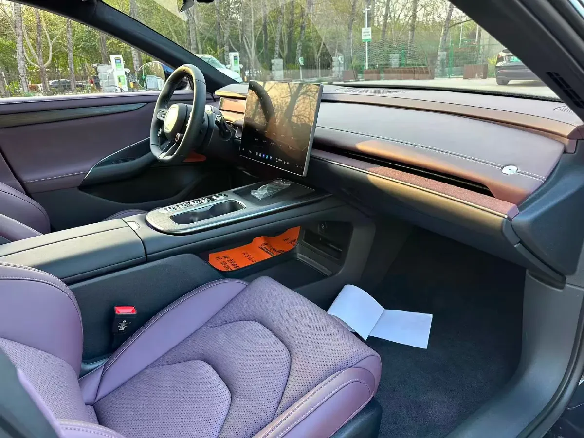 2024 MI SU7 BEV 101KWH,autocango,china used car exporter,china ev exporter,chinese used car exporter,chinese used ev exporter