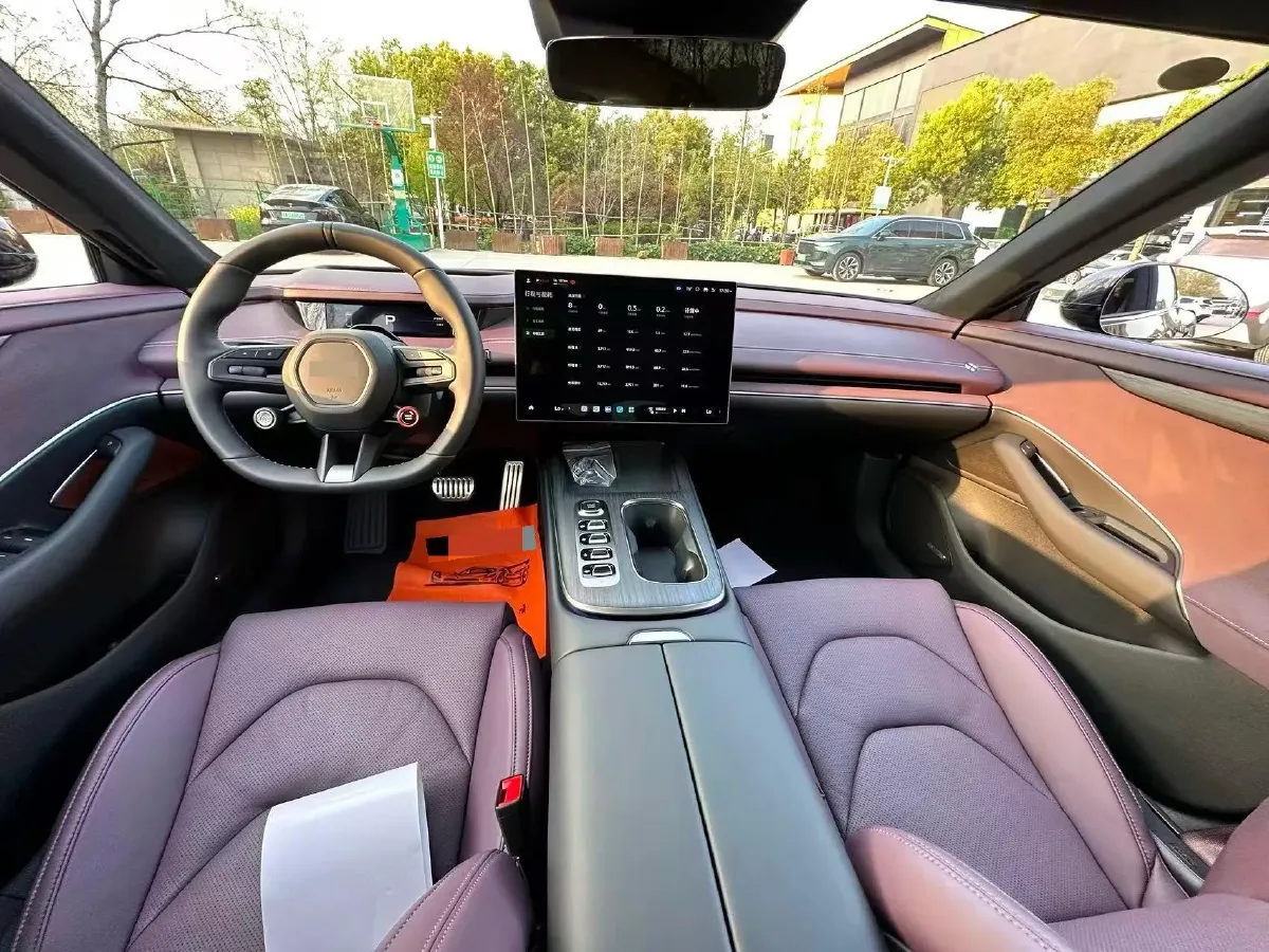 2024 MI SU7 BEV 101KWH,autocango,china used car exporter,china ev exporter,chinese used car exporter,chinese used ev exporter