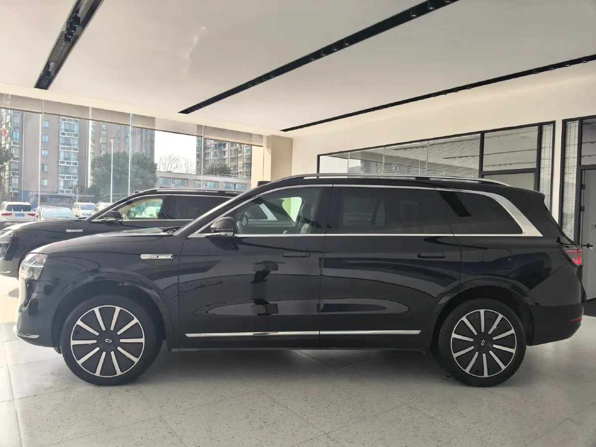 2024 AITO AITO M9 1.5T 152HP L4 REEV 42KWH,autocango,china used car exporter,china ev exporter,chinese used car exporter,chinese used ev exporter