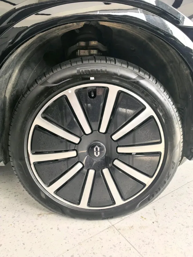 2024 AITO AITO M9 1.5T 152HP L4 REEV 42KWH,autocango,china used car exporter,china ev exporter,chinese used car exporter,chinese used ev exporter